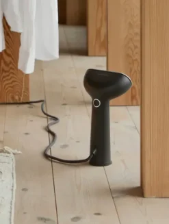 Cirrus 3 Iron vaatehöyrytin, charcoal