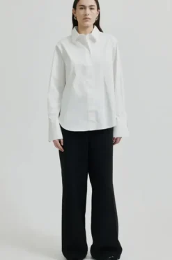 Daney paitapusero, white