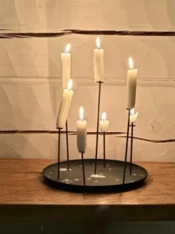 eno studio - MULTI CANDLE PIN kynttilänjalka, musta
