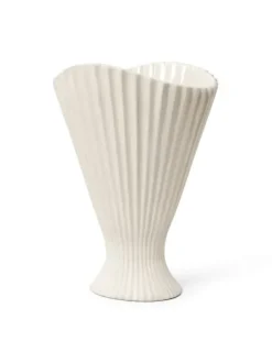 Ferm Living - Fountain vaasi, off-white