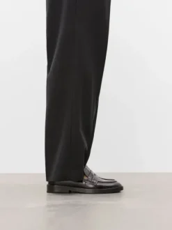 Flattered - Sara nahkaloaferit, patent burgundi