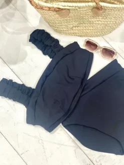 Gauhar - Bikinit, musta