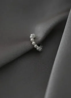 Gauhar - EAR CUFF pearl korvakoru