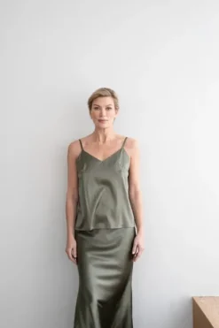 Gauhar - silkkitoppi v-neck, green