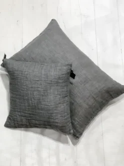 Himla - Hannelin pellavatyynynpäällinen, tummanharmaa