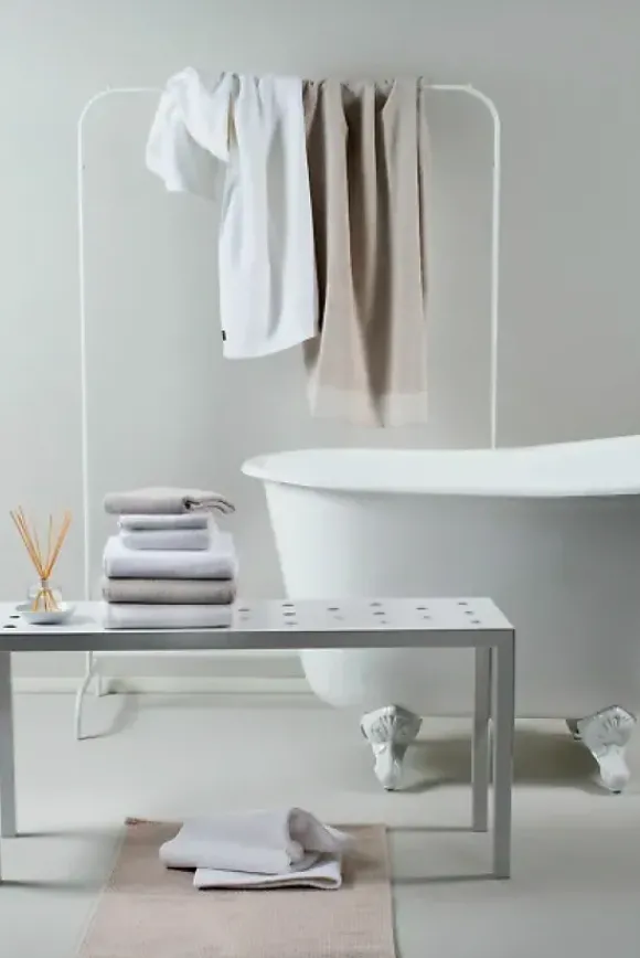 Himla - Love kylpyhuoneen matto, mother of pearl 70x110cm