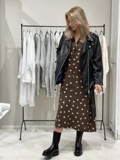 Human Scales - Emelie musta oversize nahkatakki