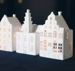 &klevering - Talolyhty canal house stairs, large