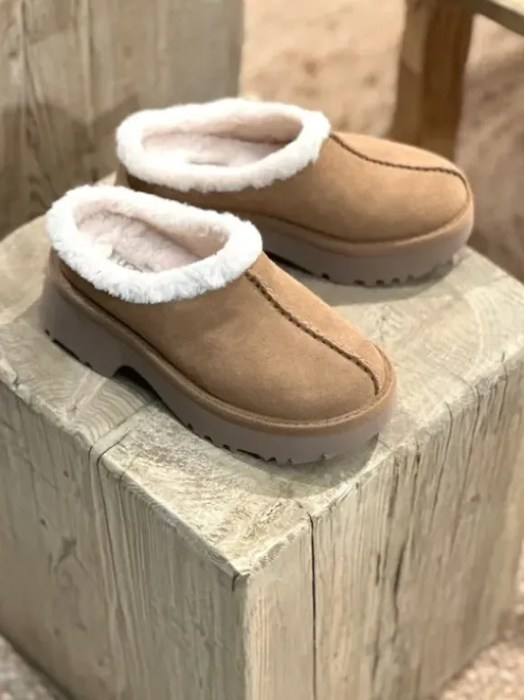 New Heights Cozy Clog, chestnut