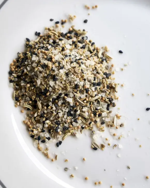 Nicolas Vahé - Salt, garlic & fennel