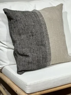 Olsson & Jensen - Levi tyynynpäällinen black/natural 60x60