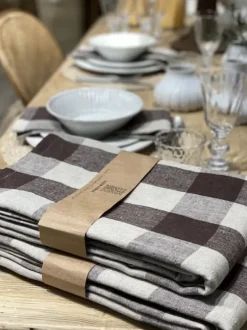 Olsson & Jensen - Johanna pöytäliina 150x300, brown/natural