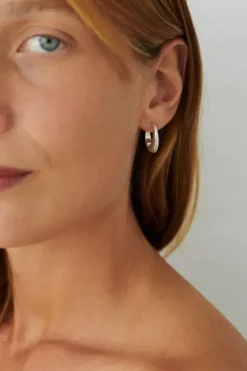 Pernille Corydon - Globe Huggies korvarenkaat, kulta