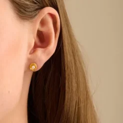 Pernille Corydon - Hidden Pearl nappikorvakorut, hopea