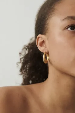 Pernille Corydon - Large Globe Huggies, kulta