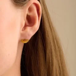 Pernille Corydon - Sphere nappikorvakorut, kulta