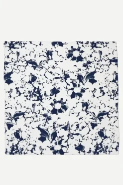 Samsoe&Samsoe - Hailan silkkihuivi, Flora blue