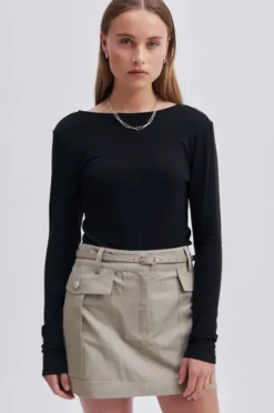 Second Female - Matima Open Back paita, musta