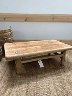 Snowdrops Copenhagen – matala pikkupöytä #910, natural