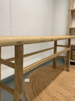 Snowdrops Copenhagen – pitkä sivupöytä #850, natural