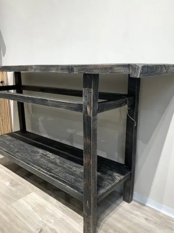 Snowdrops Copenhagen - pitkä sivupöytä hyllyllä #723, black