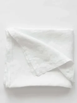 Tell Me More - pellavapöytäliina 160x330, valkoinen