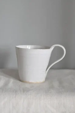 Tuias - Keraaminen muki L, valkoinen