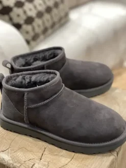 UGG - Classic ultra mini, grey