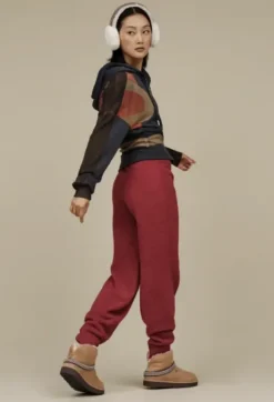 UGG - Tasman korvaläpät, luonnonvalkoinen/kastanja