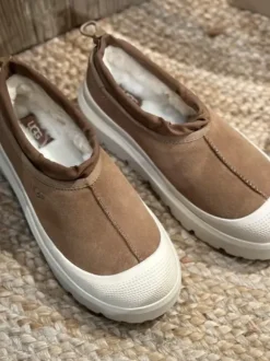 UGG - Tasman miesten Weather Hyb, chestnut/whitecap