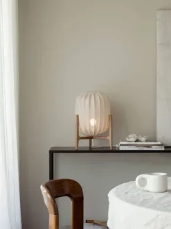 Watt&Veke - Prisma 25 pöytävalaisin, oak/nature